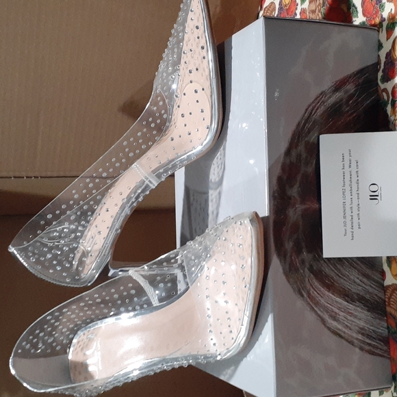 Shoes - Picture 1 of 6